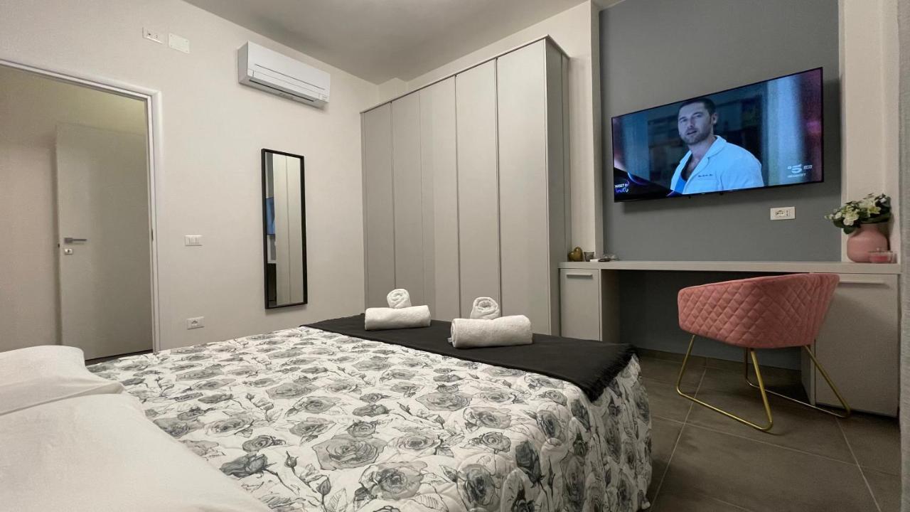 Guest House Kinga Cavour Firenze Esterno foto