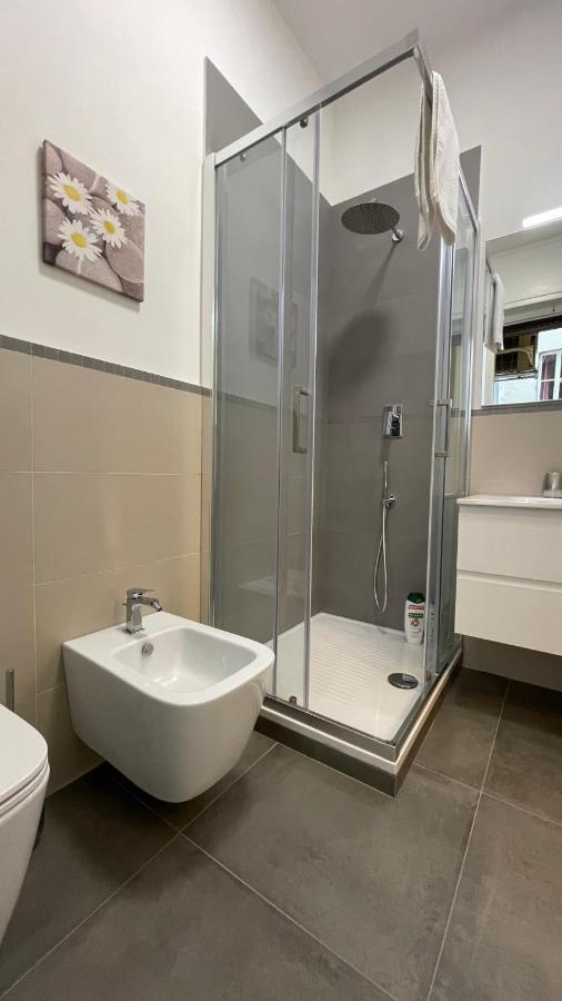 Guest House Kinga Cavour Firenze Esterno foto