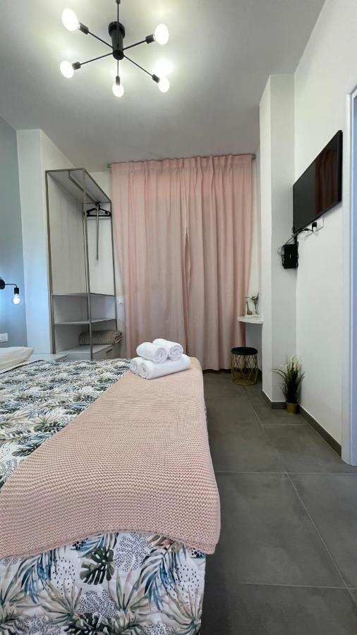 Guest House Kinga Cavour Firenze Esterno foto