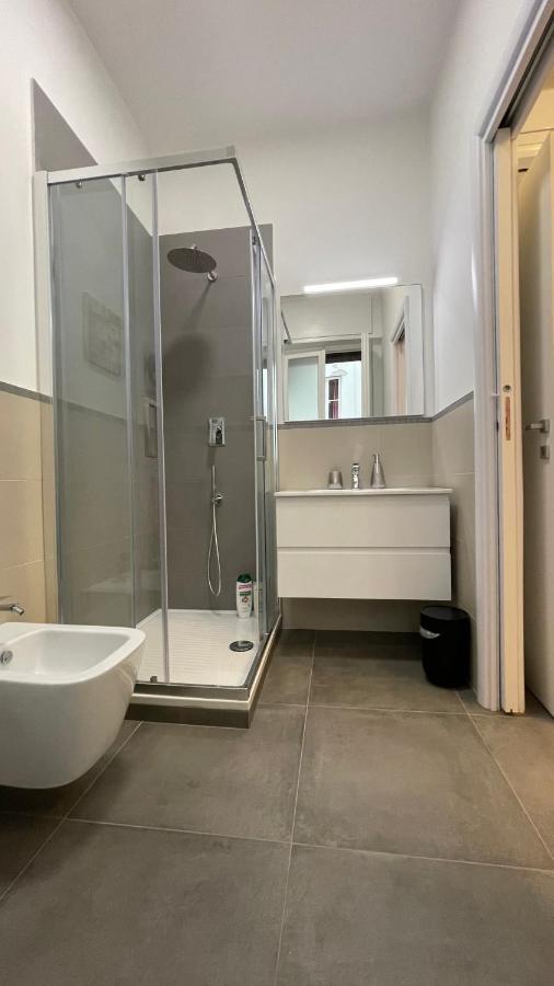 Guest House Kinga Cavour Firenze Esterno foto