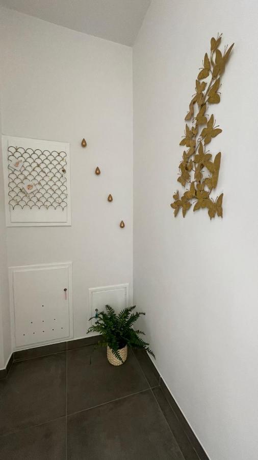 Guest House Kinga Cavour Firenze Esterno foto