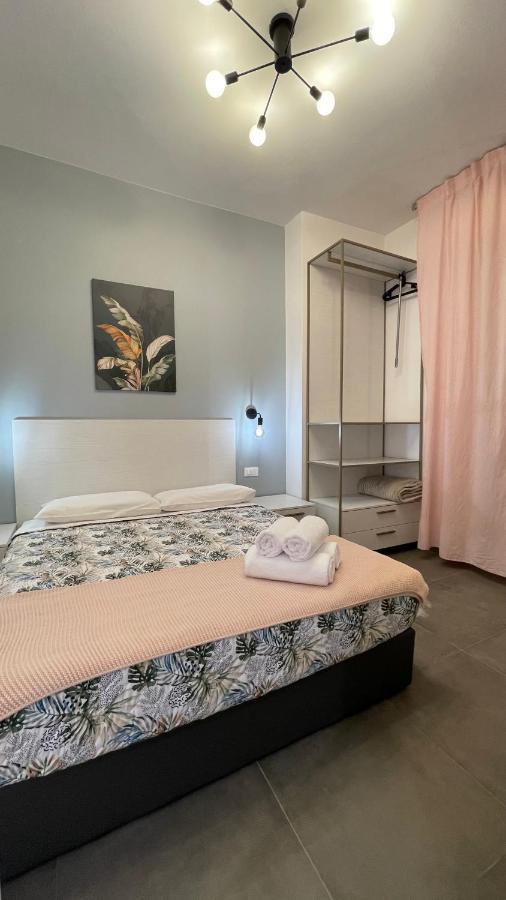 Guest House Kinga Cavour Firenze Esterno foto