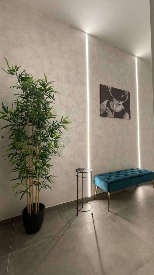 Guest House Kinga Cavour Firenze Esterno foto